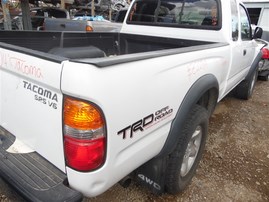 2004 Toyota Tacoma SR5 White Extended Cab 3.4L MT 4WD #Z22819